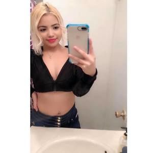 Meet your Posher, Lizbeth